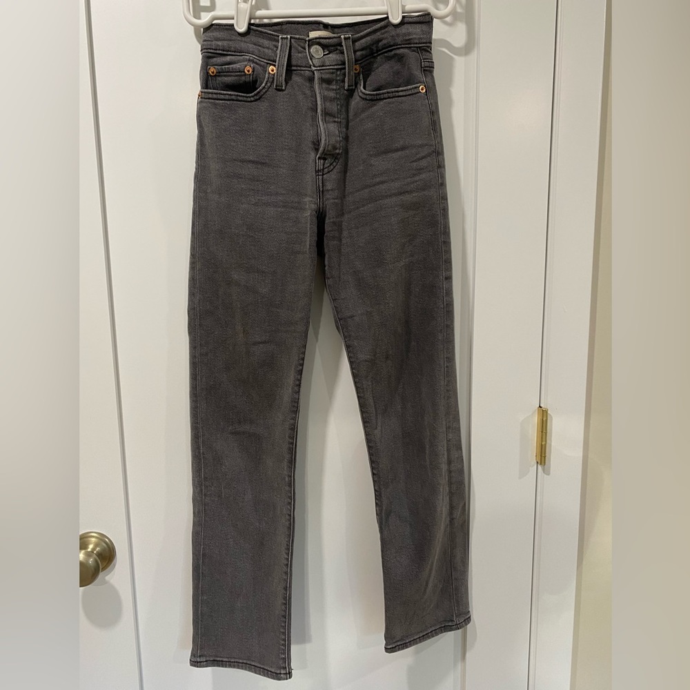 Levi’s Wedgie Straight Jeans